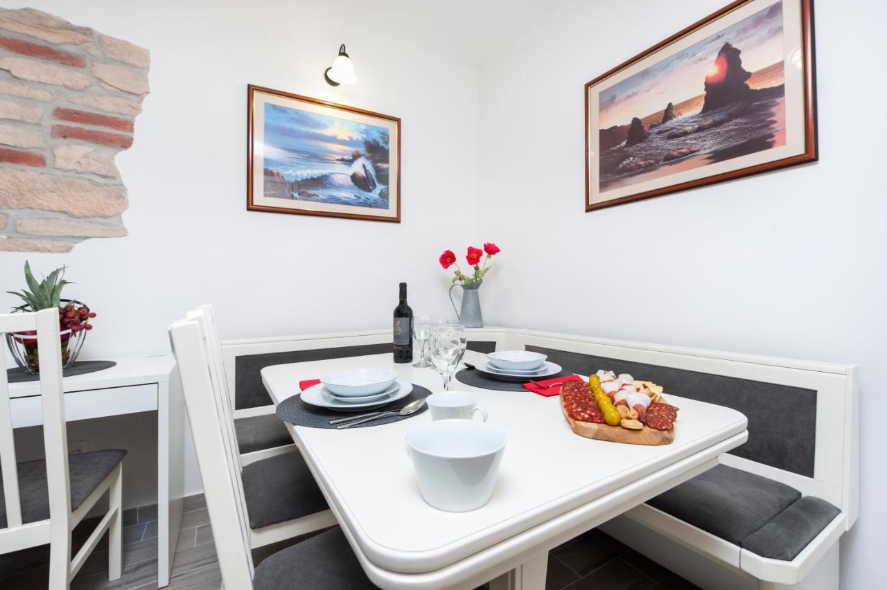 Casa Sul Mar Lejlighed Rovinj Eksteriør billede